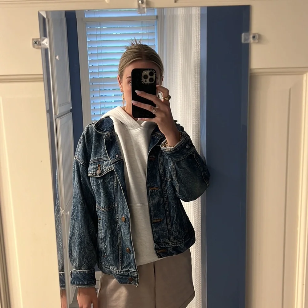 jean jacket - Picture 4 of 4